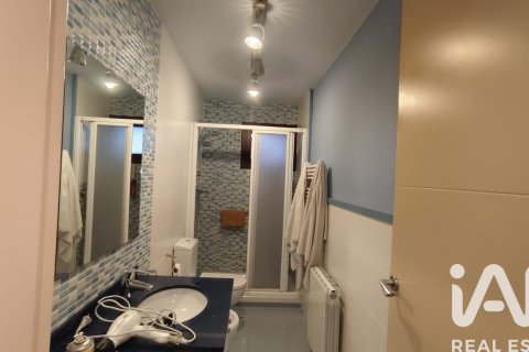 4 bedrooms apartment for sale in Granollers, Barcelona, Catalonia, Spain № 7498 - photo 13