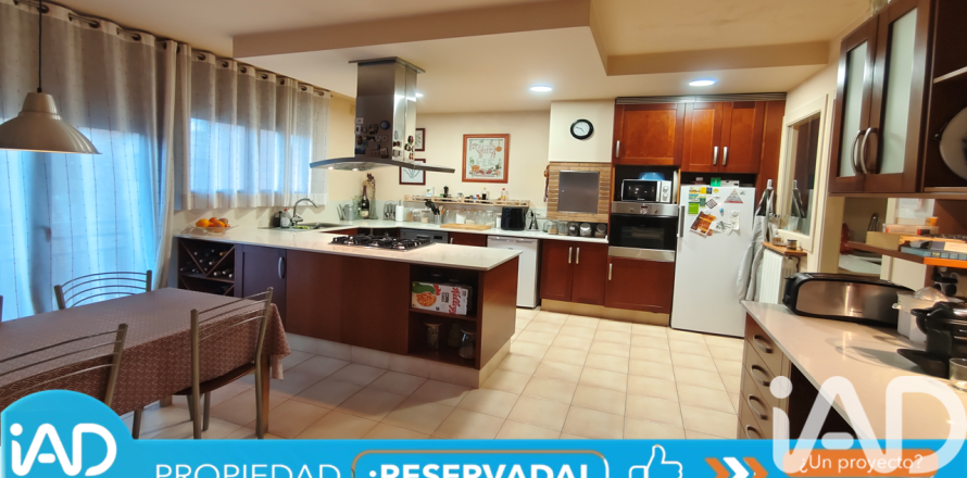4 bedrooms apartment for sale in Granollers, Barcelona, Catalonia, Spain № 7498