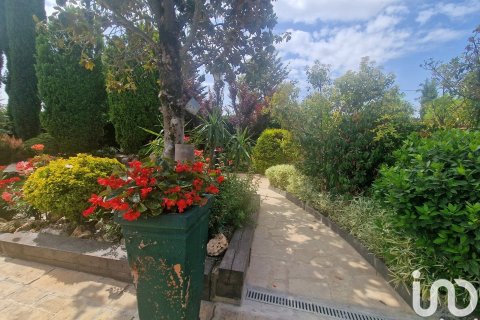 Сasa de 6 dormitorios en venta en Balaguer, Lérida, Cataluña, Spain № 4980 - foto 3