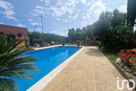 Сasa de 6 dormitorios en venta en Balaguer, Lérida, Cataluña, Spain № 4980 - foto 4