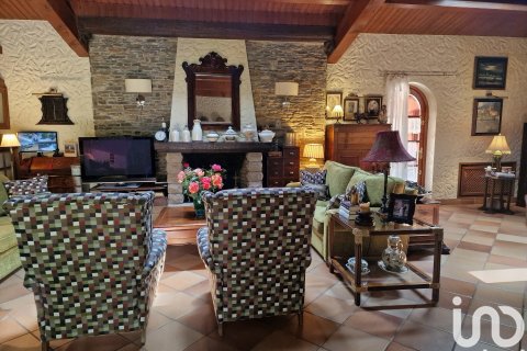 Сasa de 6 dormitorios en venta en Balaguer, Lérida, Cataluña, Spain № 4980 - foto 15