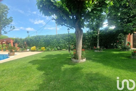 Сasa de 6 dormitorios en venta en Balaguer, Lérida, Cataluña, Spain № 4980 - foto 7
