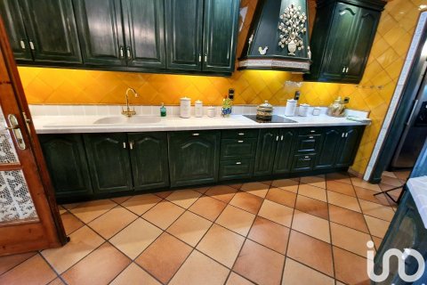 Сasa de 6 dormitorios en venta en Balaguer, Lérida, Cataluña, Spain № 4980 - foto 18