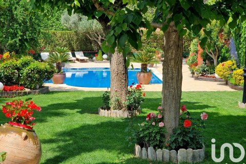 Сasa de 6 dormitorios en venta en Balaguer, Lérida, Cataluña, Spain № 4980 - foto 27