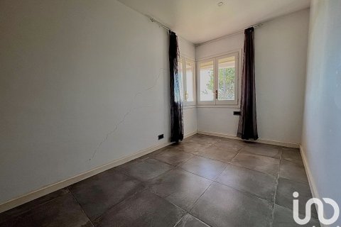 Сasa de 4 dormitorios en venta en Mataró, Barcelona, Cataluña, Spain № 4976 - foto 19