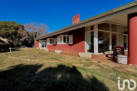 Сasa de 4 dormitorios en venta en Mataró, Barcelona, Cataluña, Spain № 4976 - foto 7
