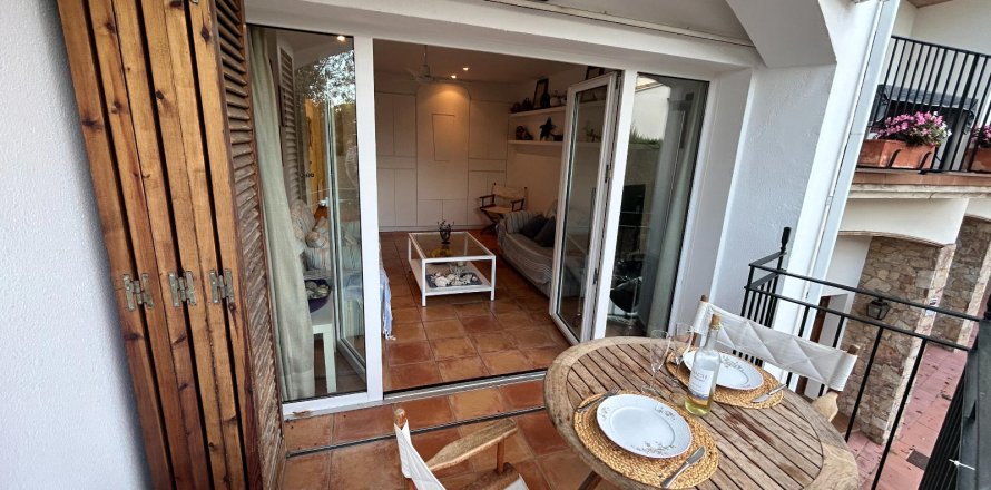 3 bedrooms apartment for sale in Calella De Palafrugell, Girona, Catalonia, Spain № 3646