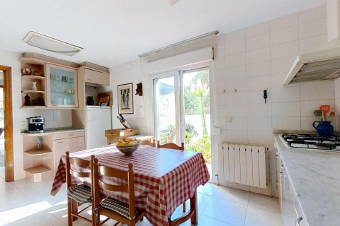 Сasa de 5 dormitorios en venta en Coma-Ruga, Tarragona, Cataluña, Spain № 3650 - foto 19