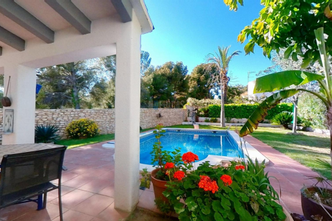 Сasa de 5 dormitorios en venta en Coma-Ruga, Tarragona, Cataluña, Spain № 3650 - foto 6