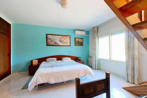 Сasa de 5 dormitorios en venta en Coma-Ruga, Tarragona, Cataluña, Spain № 3650 - foto 12