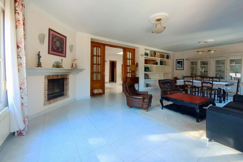 Сasa de 5 dormitorios en venta en Coma-Ruga, Tarragona, Cataluña, Spain № 3650 - foto 10