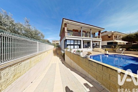 Купить дом в Калафелл, Испания с 5 спален, 384м², № 7478 - фото 17