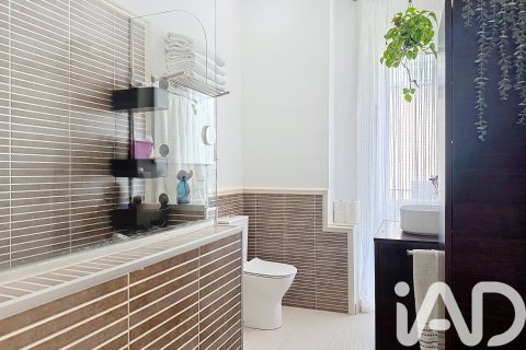 3 bedrooms apartment for sale in Vilanova i la Geltru, Barcelona, Catalonia, Spain № 7476 - photo 26