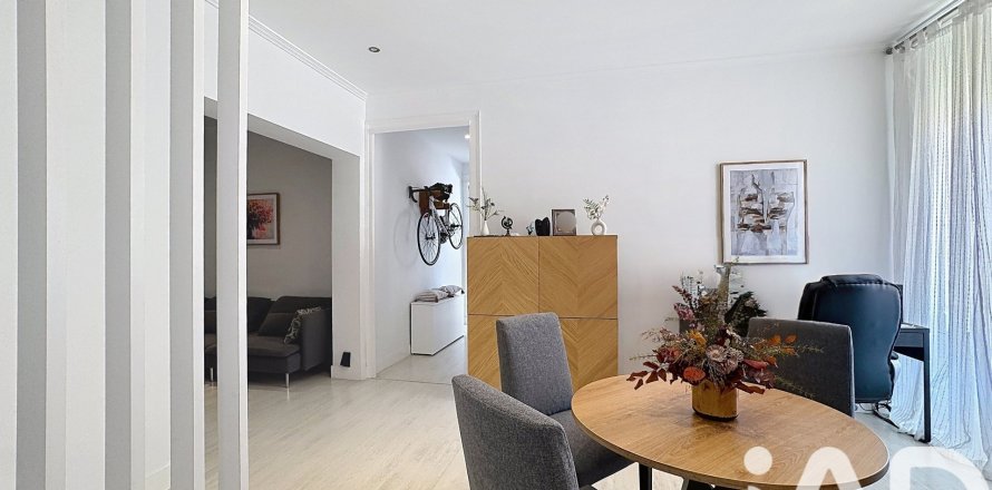 3 bedrooms apartment for sale in Vilanova i la Geltru, Barcelona, Catalonia, Spain № 7476