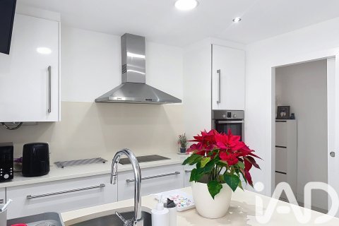 3 bedrooms apartment for sale in Vilanova i la Geltru, Barcelona, Catalonia, Spain № 7476 - photo 3