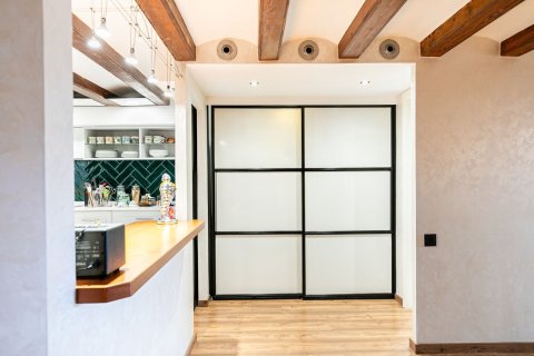 Apartamento de 3 dormitorios en venta en Barcelona, Cataluña, Spain № 1507 - foto 16