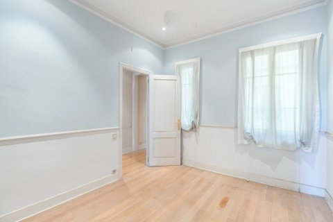 4 bedrooms apartment for sale in Barcelona, Catalonia, Spain № 1505 - photo 12