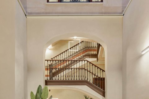 Apartamento de 2 dormitorios en venta en Barcelona, Cataluña, Spain № 4422 - foto 3