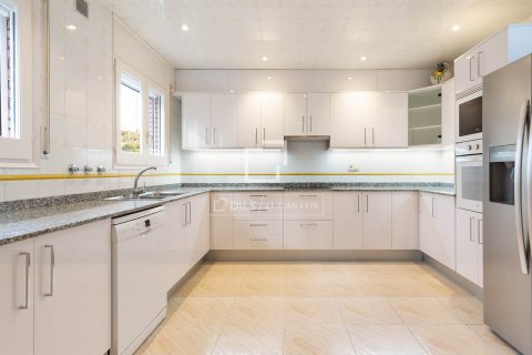 7 bedrooms villa for sale in Castelldefels, Barcelona, Catalonia, Spain № 4421 - photo 20
