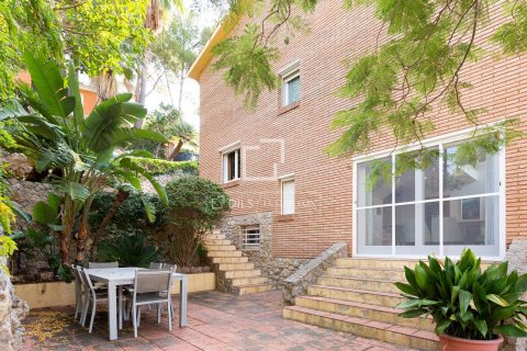 7 bedrooms villa for sale in Castelldefels, Barcelona, Catalonia, Spain № 4421 - photo 3