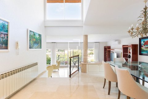 Villa de 7 dormitorios en venta en Castelldefels, Barcelona, Cataluña, Spain № 4421