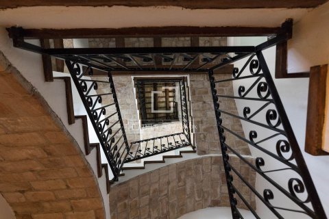 Villa de 5 dormitorios en venta en Sitges, Barcelona, Cataluña, Spain № 4418 - foto 22