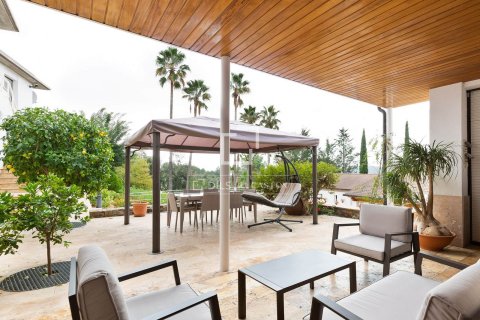Villa de 7 dormitorios en venta en Matadepera, Barcelona, Cataluña, Spain № 4420 - foto 16