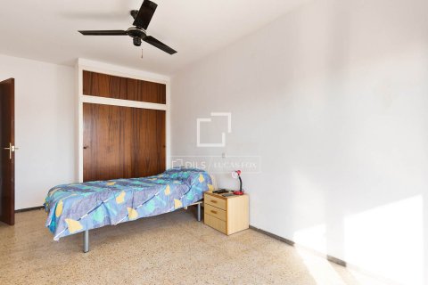 Apartamento de 3 dormitorios en venta en Castelldefels, Barcelona, Cataluña, Spain № 4423 - foto 8