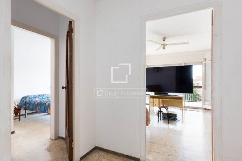 Apartamento de 3 dormitorios en venta en Castelldefels, Barcelona, Cataluña, Spain № 4423 - foto 6
