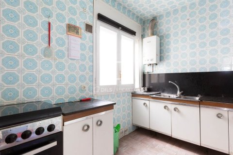 Apartamento de 3 dormitorios en venta en Castelldefels, Barcelona, Cataluña, Spain № 4423 - foto 18