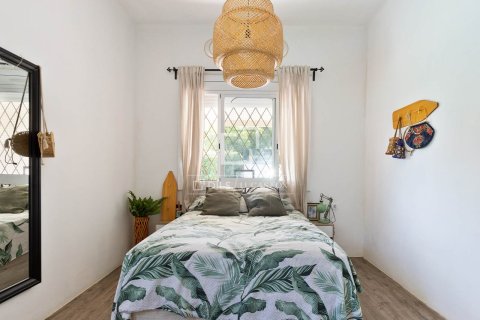 Villa de 2 dormitorios en venta en Castelldefels, Barcelona, Cataluña, Spain № 4424 - foto 9