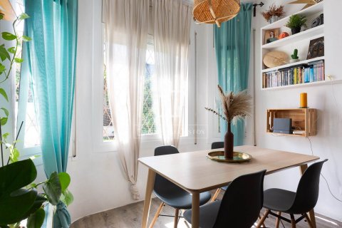 Villa de 2 dormitorios en venta en Castelldefels, Barcelona, Cataluña, Spain № 4424 - foto 3