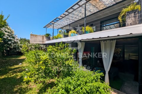 Сasa de 4 dormitorios en venta en Girona, Gerona, Cataluña, Spain № 7704 - foto 29