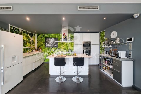 Сasa de 4 dormitorios en venta en Girona, Gerona, Cataluña, Spain № 7704 - foto 22