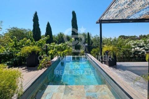 Сasa de 4 dormitorios en venta en Girona, Gerona, Cataluña, Spain № 7704 - foto 9