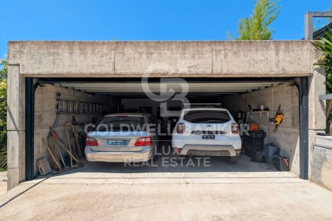 Сasa de 4 dormitorios en venta en Girona, Gerona, Cataluña, Spain № 7704 - foto 2