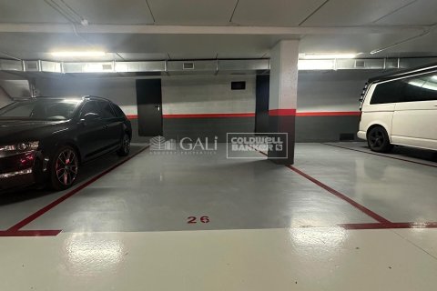 Apartamento de 1 dormitorio en alquiler en Principado De Andorra (Ninguna Poblacion Tiene C.P.), Lérida, Cataluña, Spain № 7701 - foto 2