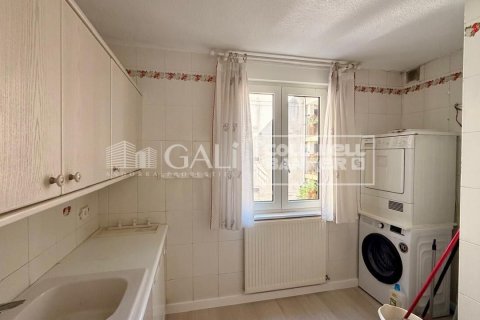 Apartamento de 4 dormitorios en alquiler en Principado De Andorra (Ninguna Poblacion Tiene C.P.), Lérida, Cataluña, Spain № 7700 - foto 15