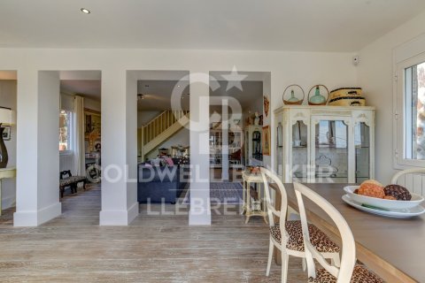 Снять в аренду дом в Барселона, Испания с 3 спальни, 212м², № 7699 - фото 18
