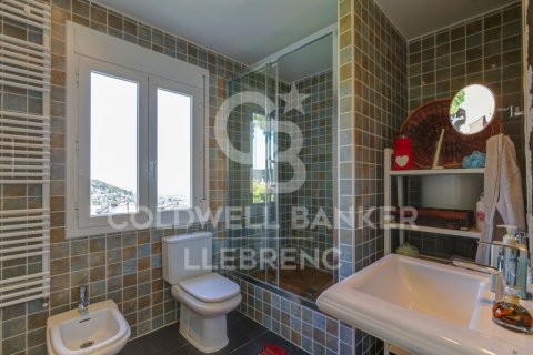 Снять в аренду дом в Барселона, Испания с 3 спальни, 212м², № 7699 - фото 6
