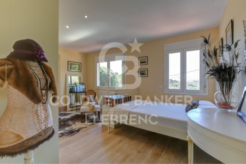 Снять в аренду дом в Барселона, Испания с 3 спальни, 212м², № 7699 - фото 13