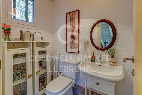 Снять в аренду дом в Барселона, Испания с 3 спальни, 212м², № 7699 - фото 14