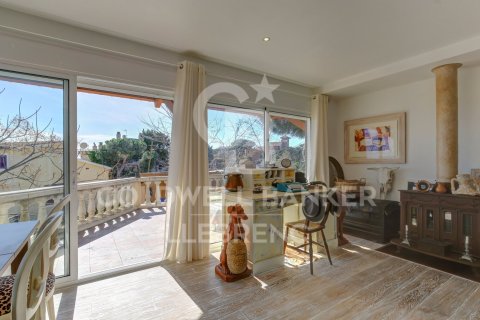 Снять в аренду дом в Барселона, Испания с 3 спальни, 212м², № 7699 - фото 23