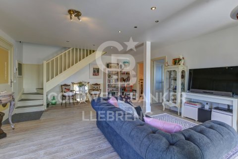 Снять в аренду дом в Барселона, Испания с 3 спальни, 212м², № 7699 - фото 25