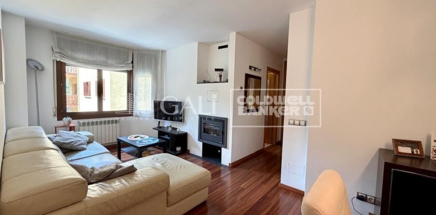 3 bedrooms apartment for sale in Principado De Andorra (Ninguna Poblacion Tiene C.P.), Lleida, Catalonia, Spain № 7775