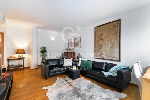 Apartamento de 2 dormitorios en venta en Barcelona, Cataluña, Spain № 7777