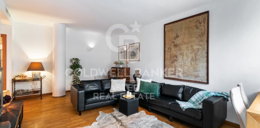 2 bedrooms apartment for sale in Barcelona, Catalonia, Spain № 7777