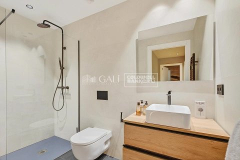 Apartamento de 5 dormitorios en venta en Principado De Andorra (Ninguna Poblacion Tiene C.P.), Lérida, Cataluña, Spain № 7778 - foto 7