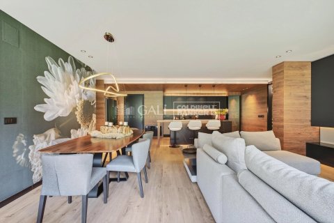 Apartamento de 5 dormitorios en venta en Principado De Andorra (Ninguna Poblacion Tiene C.P.), Lérida, Cataluña, Spain № 7778 - foto 19