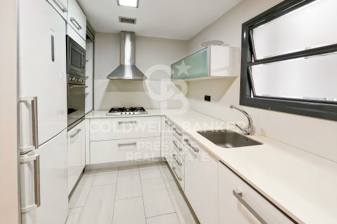 Купить квартиру в Барселона, Испания с 3 спальни, 90м², № 7781 - фото 23